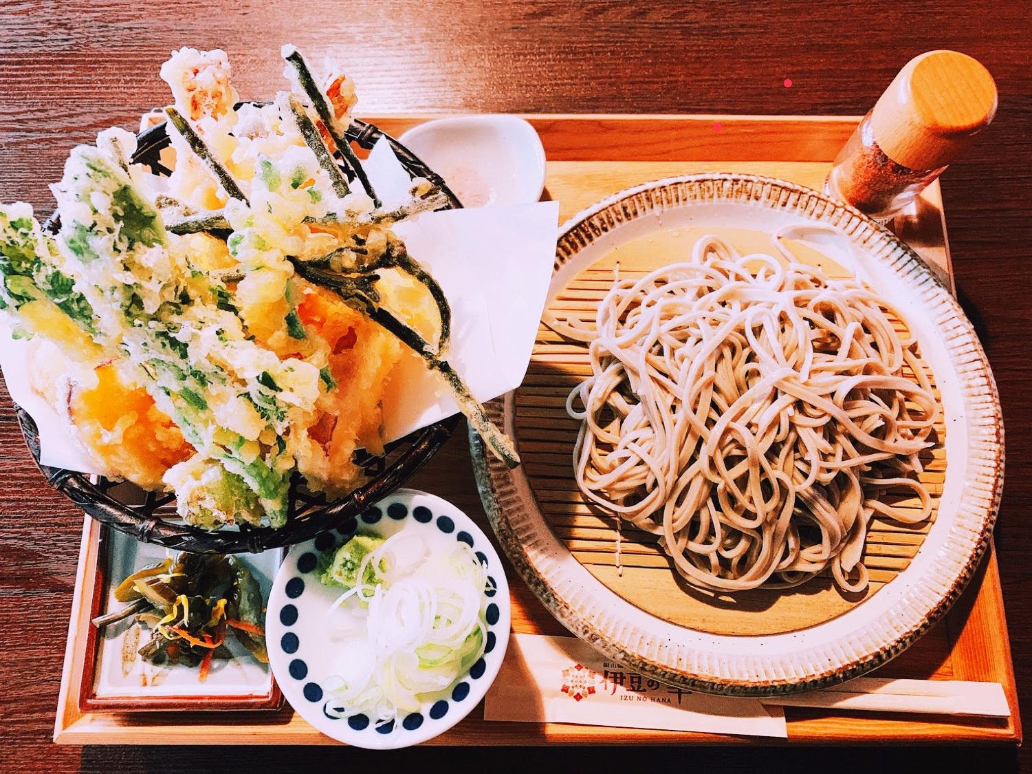 伊豆の華の天ぷら蕎麦
