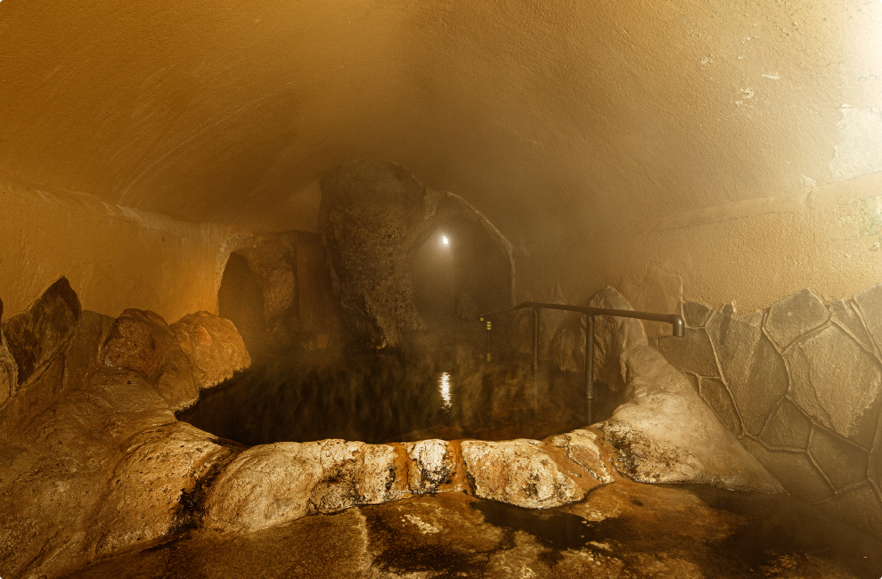 .山の宿新明館の洞窟温泉