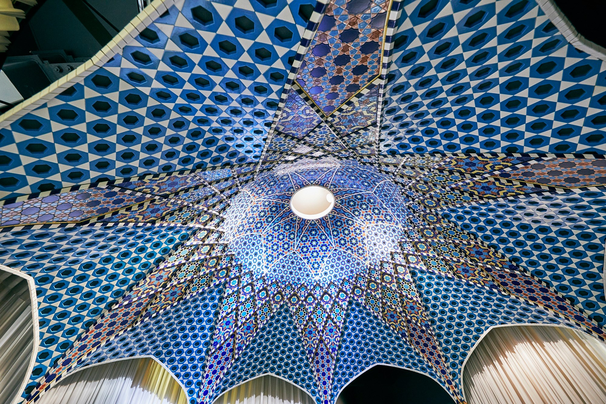 INAXライブミュージアム 世界のタイル博物館のイスラームのドーム天井